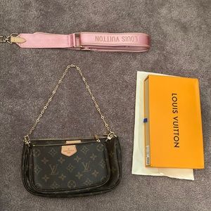Louis vuitton multiple pouchette